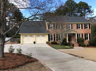 4573 Karls Gate Dr, Marietta, GA 30068
