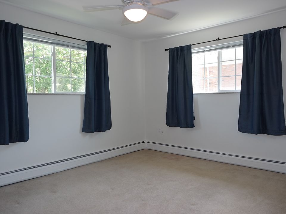 630 Ann St Apt 8, photo 28