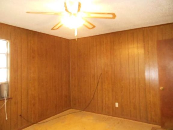 5th image of 7341 Shoreline Dr