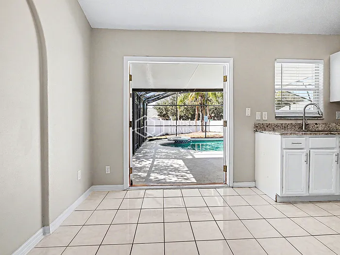 1555 Indian Oaks Trl — Photo 11