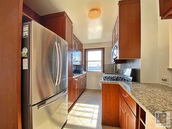 4th image of 453 Franklin D Roosevelt Dr #C1303