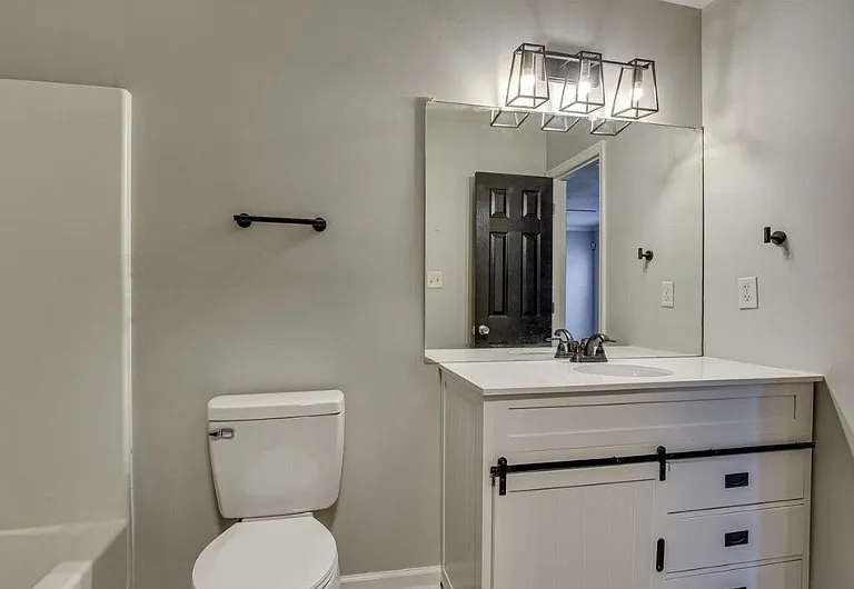 328 Hornhead Dr — Photo 8