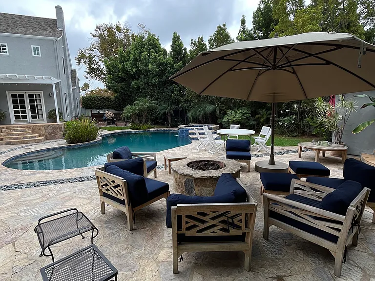 737 S Tremaine Ave — Photo 20