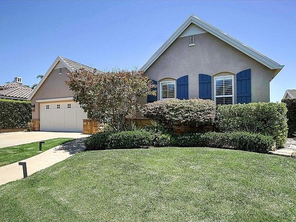 2nd image of 276 King Daniel Ln