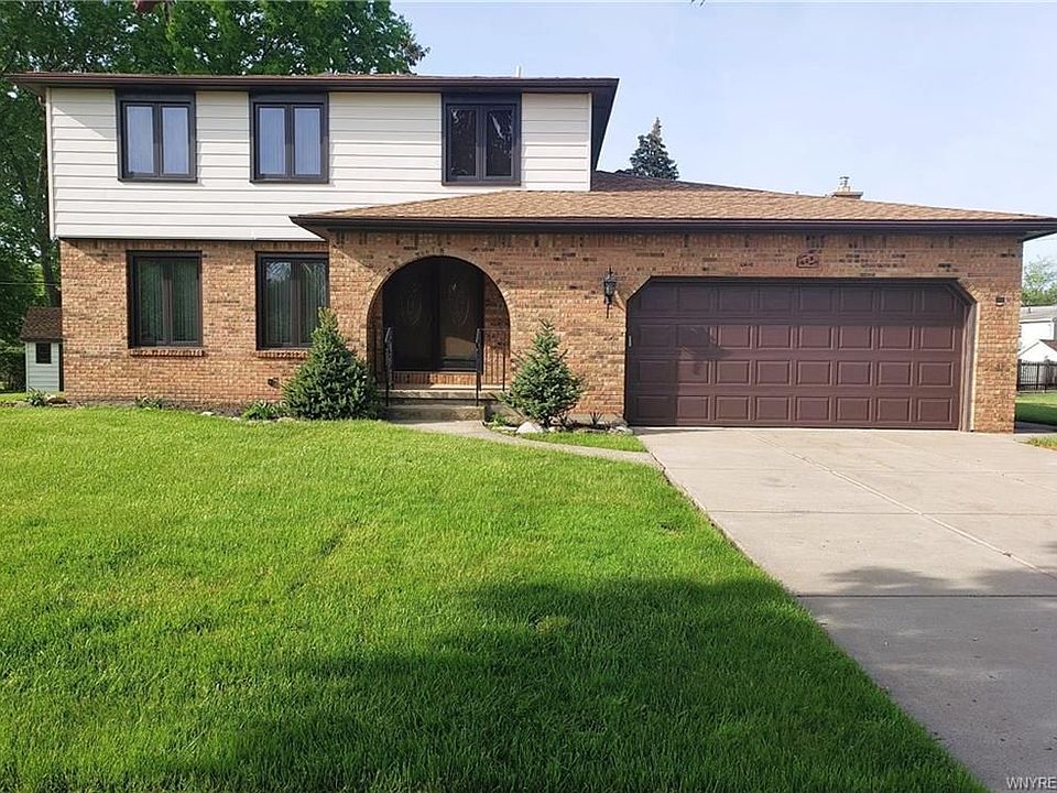 1st image of 115 Carmelite Dr