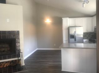 5777 Gaines St APT 4, San Diego, CA 92110