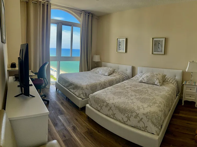 2080 S Ocean Dr #8 — Photo 6