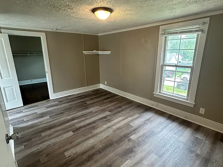 64 Wilwood Ave — Photo 10