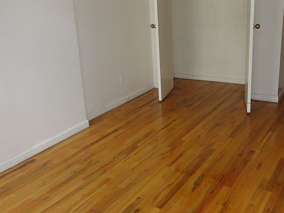 2nd image of 314 E 105th St APT 3A