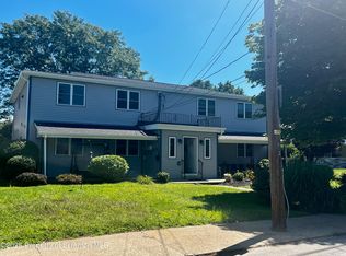 811 Glenwood Rd, Old Forge, PA 18518