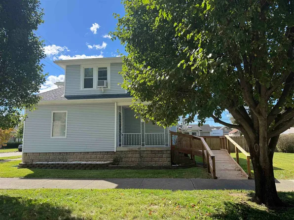 1324 S 10th St, Ironton, OH 45638