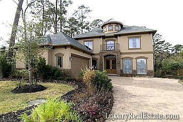 1st image of 2707 N Cotswold Manor Dr