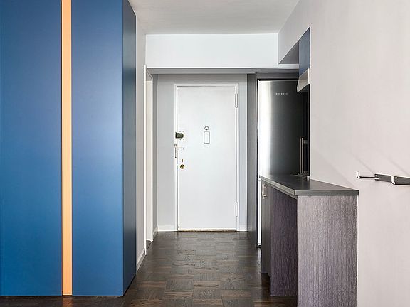 5th image of 345 E 69th St APT 8D