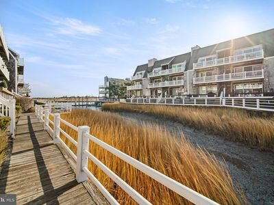 906 Harbour Cv, Somers Pt, NJ, 08244