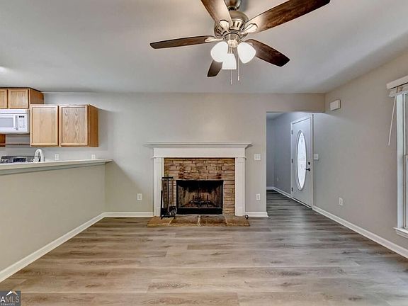 4th image of 148 Chestatee Dr