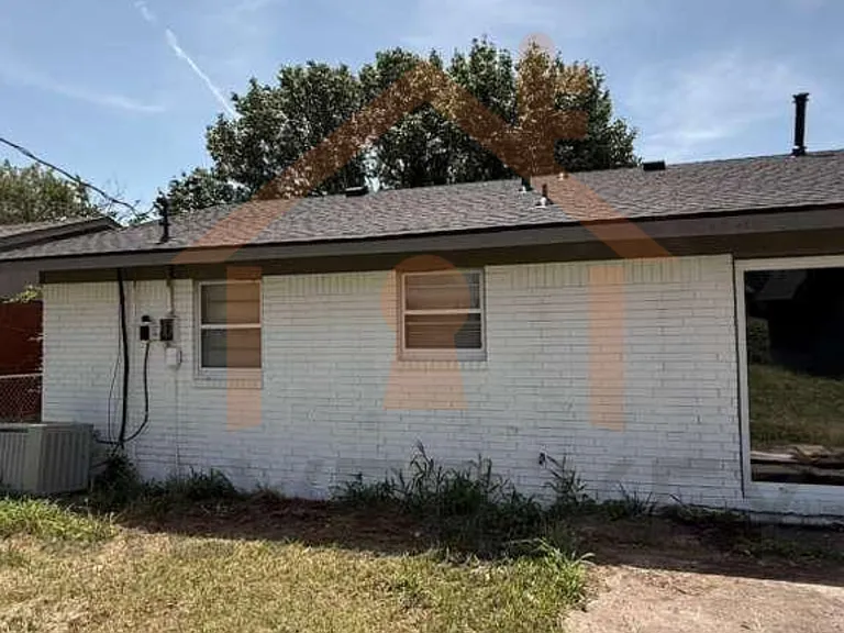 4625 SW H Ave — Photo 18