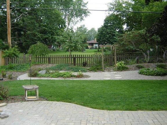 This gorgeous yard is a private and tranquil oasis with year-round annuals and zen garden.br /br /A place you will be proud to share with friends and family!