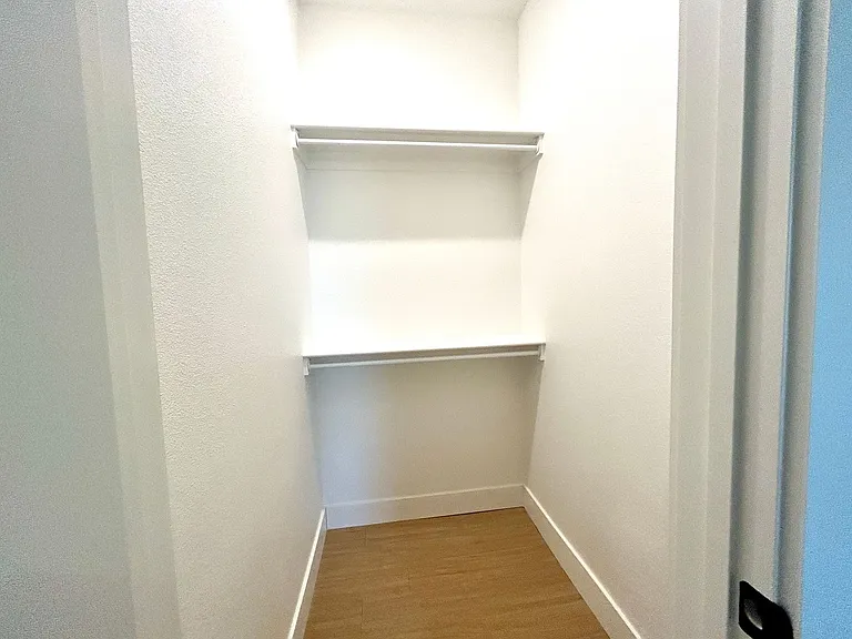 1820 Riverview Drive — Photo 33