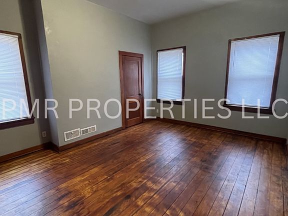 3rd image of 725 7th Ave #4