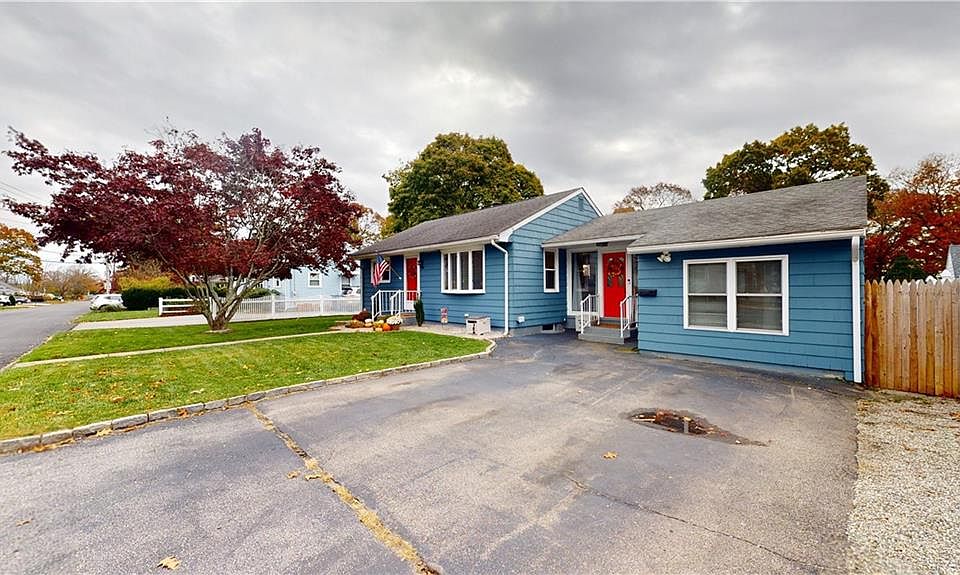 108 Mayfield Ave, Cranston, RI 02920 Zillow