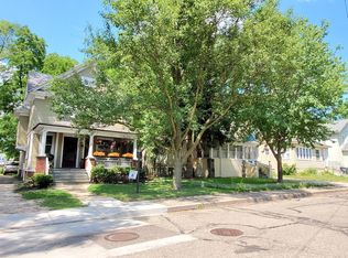 819 Reed Ave, Kalamazoo, MI 49001