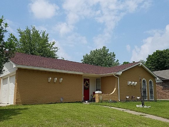 3rd image of 601 Salem Dr