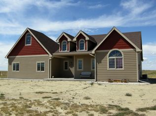 5270 Cole Creek Rd, Evansville, WY 82636