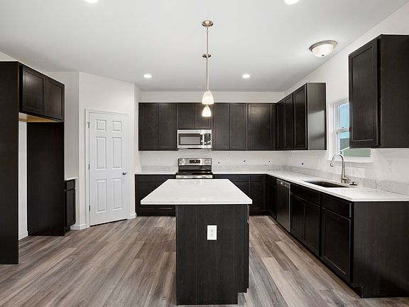 2nd image of 3816 Granite Ct