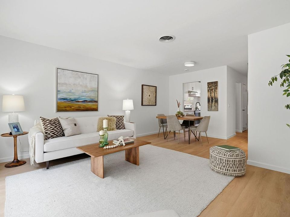 1st image of 1318 Terra Nova Blvd