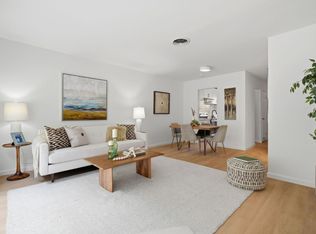 1318 Terra Nova Blvd, Pacifica, CA 94044