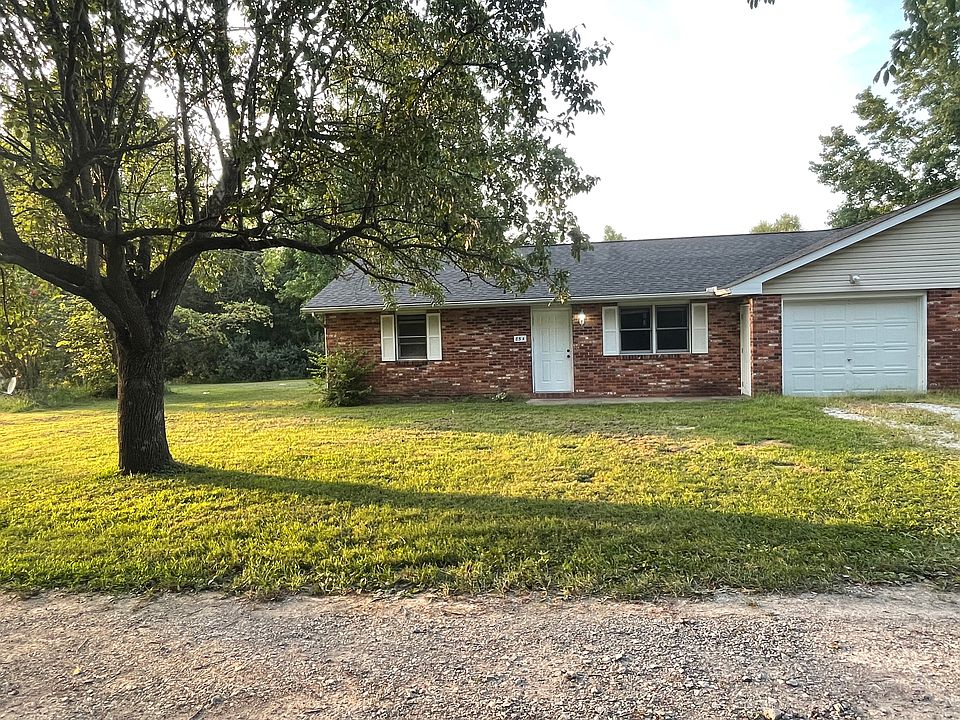 1st image of 85A McDaniel Dr