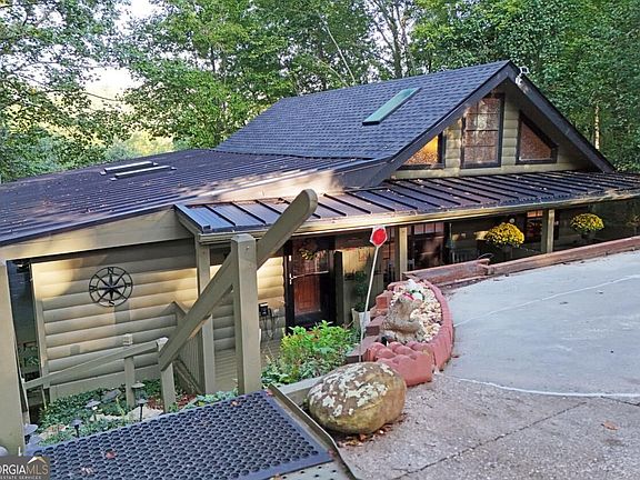 2nd image of 344 Buck Ridge Rd #10B