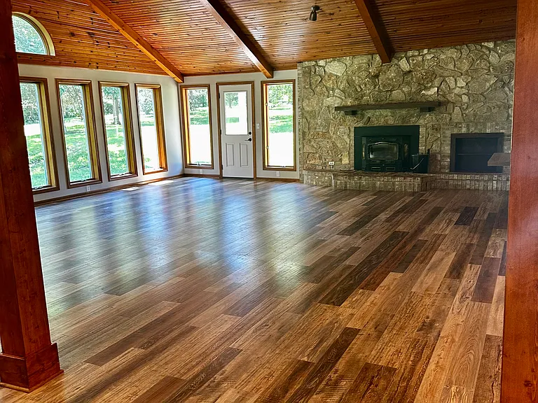 8100 E Mount Hope Rd — Photo 10