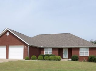 2903 Trowbridge Dr, Paragould, AR 72450