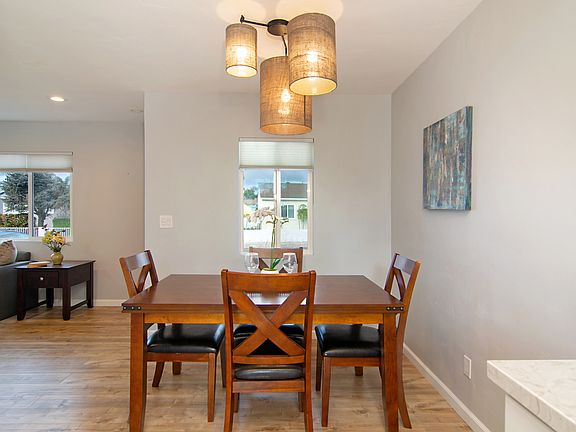 3rd image of 4653-55 Blackfoot Ave