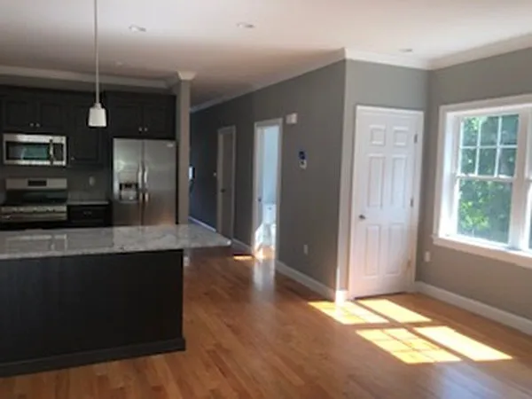 281 Cottage St — Photo 15