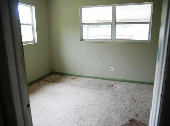 5th image of 735 18th Ave