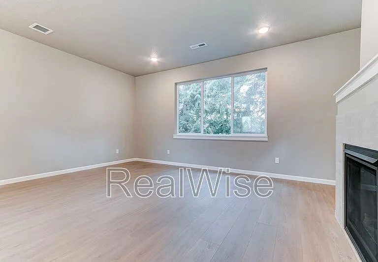 21273 SW Ortiz Ln — Photo 3