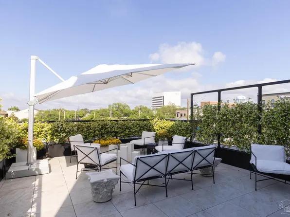 17 Palafox Pl #205, Pensacola, FL 32502