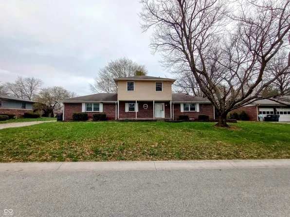 951 Apple Valley Rd, Greenwood, IN 46142
