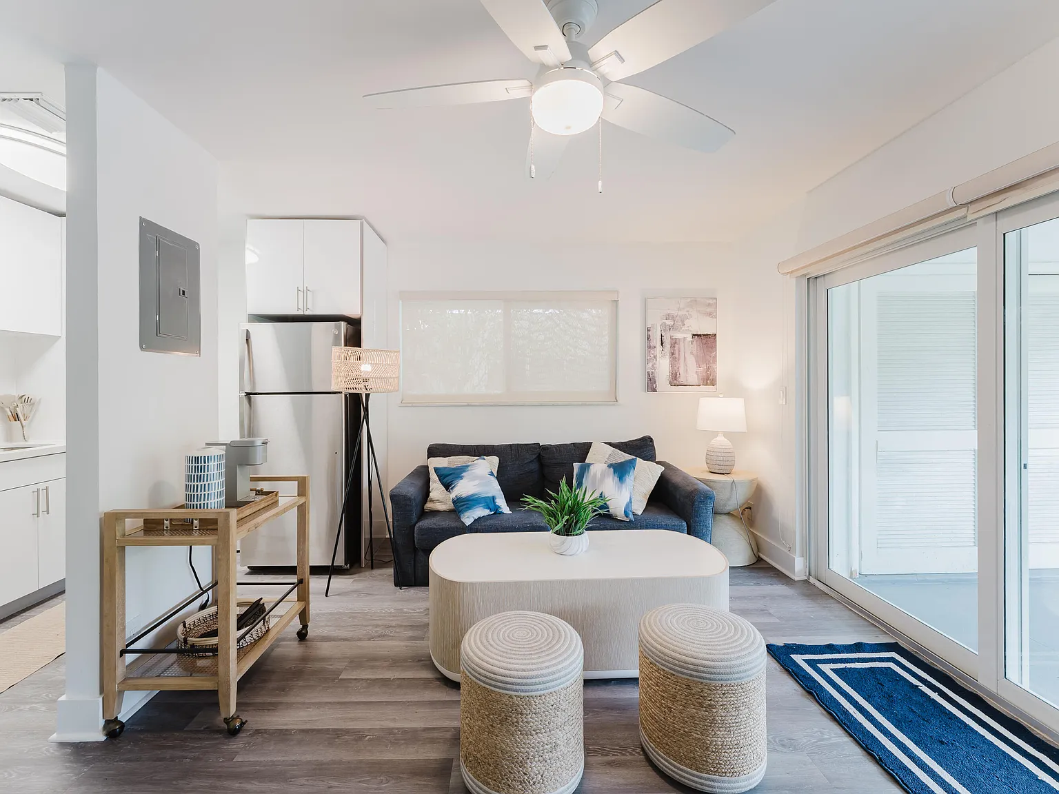 1 bed, 1.0 bath, 800 sqft, $3,400 — Photo 4