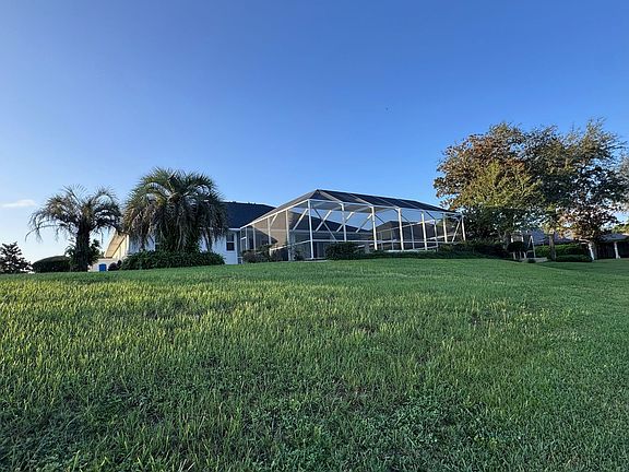 2nd image of 341 Lake Dr