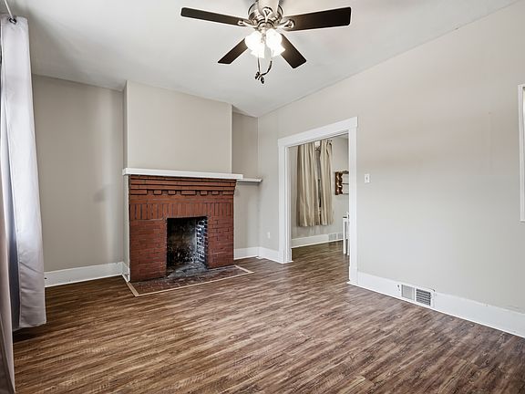 5th image of 2329 Hazelton St