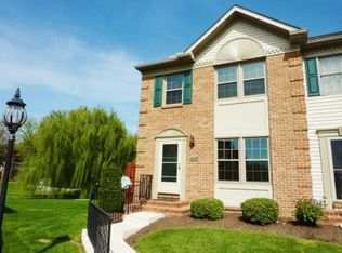 375 Cobblestone Ln, Lancaster, PA 17601