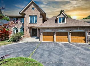48 Berkindale Dr, Toronto, ON M2L 1Z8