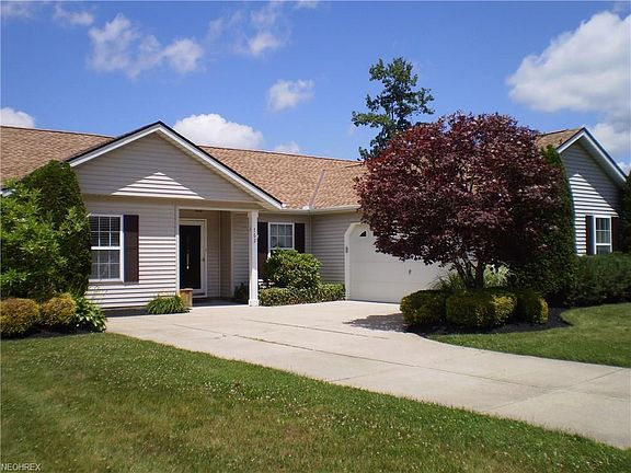 2nd image of 762 Sherwood Dr