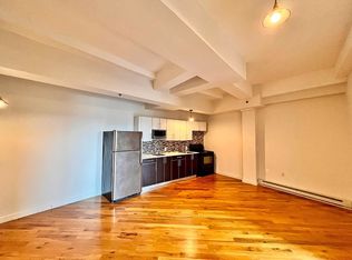 29-28 41st Ave #901, Long Island City, NY 11101