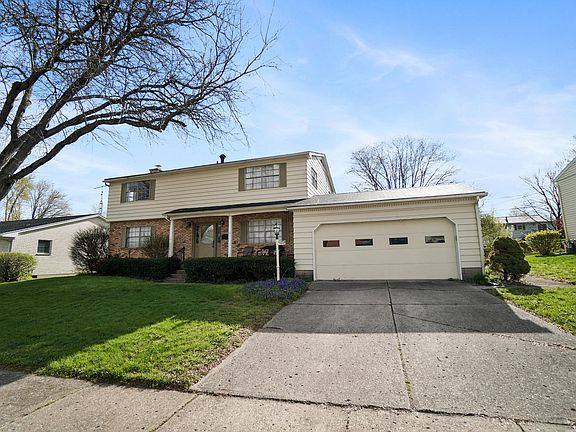 2nd image of 1540 Brookhollow Dr