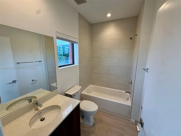 119 NE 6th St #119 — Photo 19
