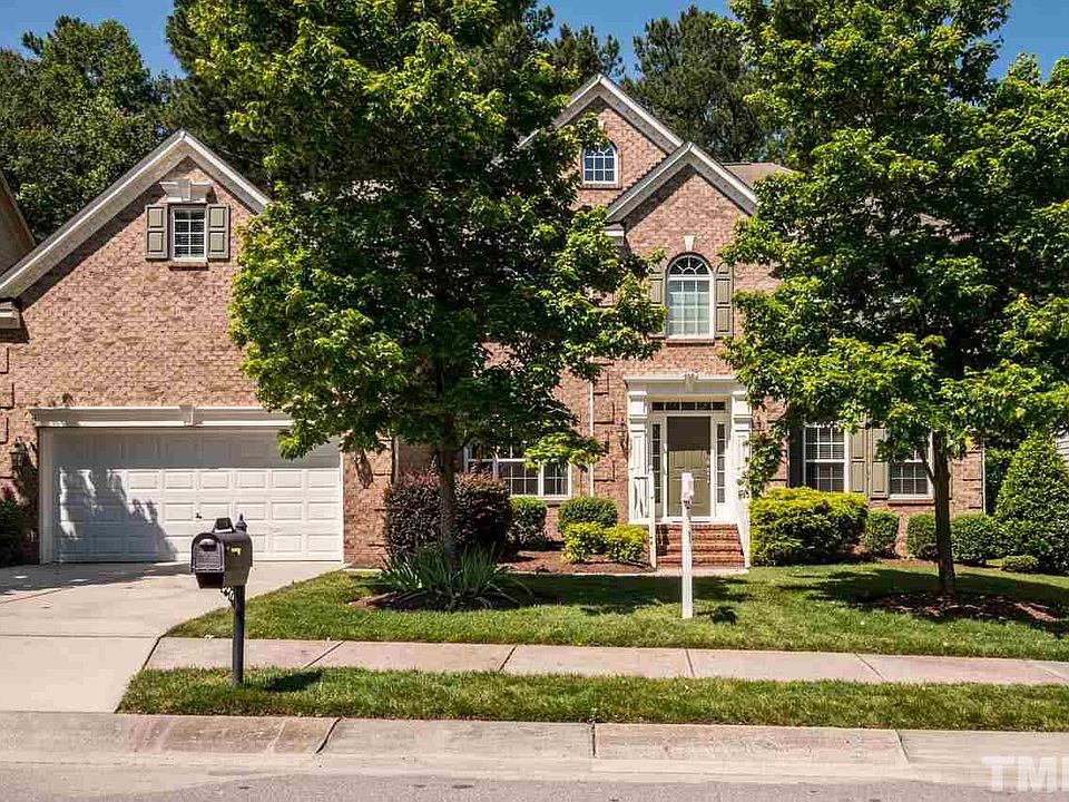 1st image of 2108 Hemlock Hill Dr